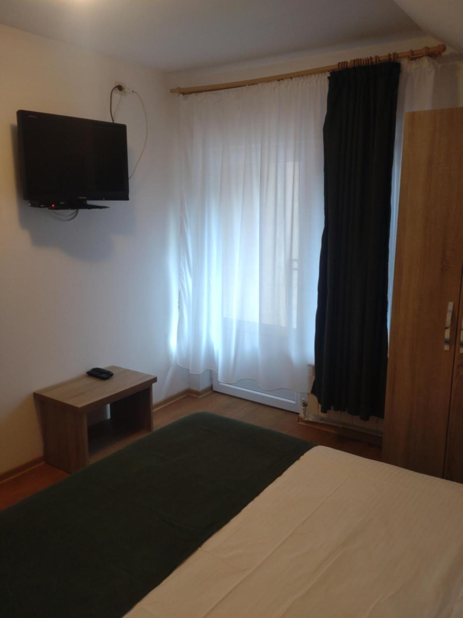Hotel Casa Noastra Orşova Pokoj fotografie